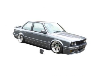 BMW BMW E30 325i Front Fender Trim